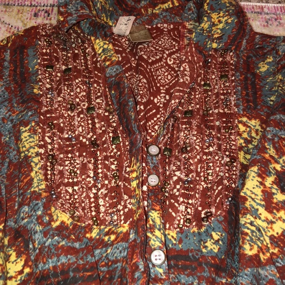 Buckle top - Picture 2 of 3